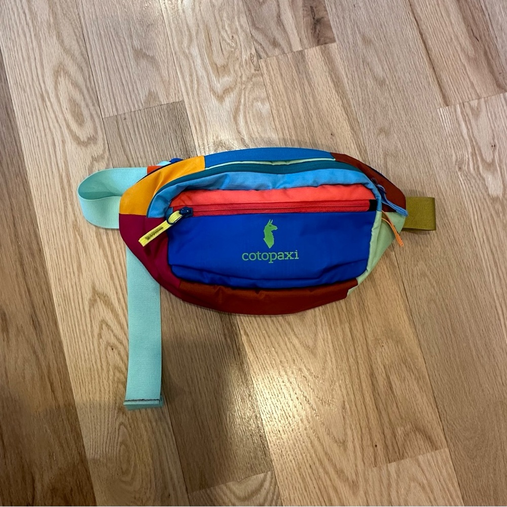 Cotopaxi Fanny pack. Excellent shape.